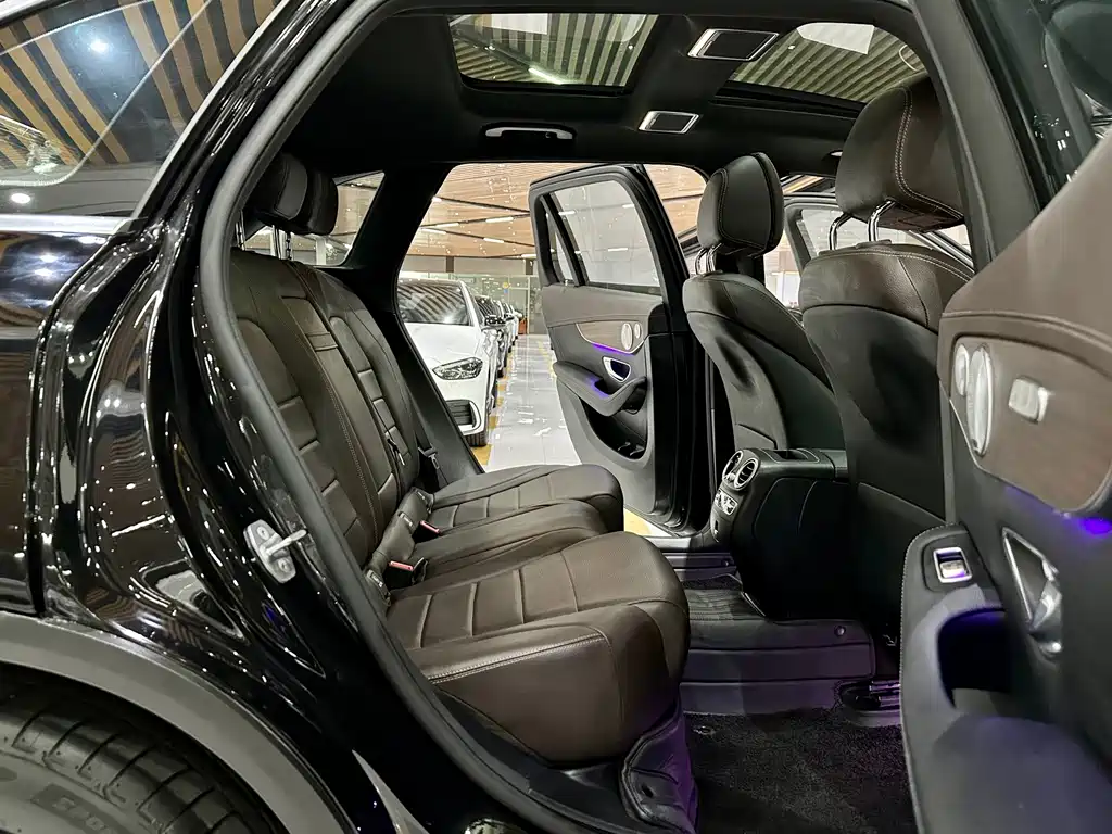 Mercedes-Benz GLC — миниатюра 10