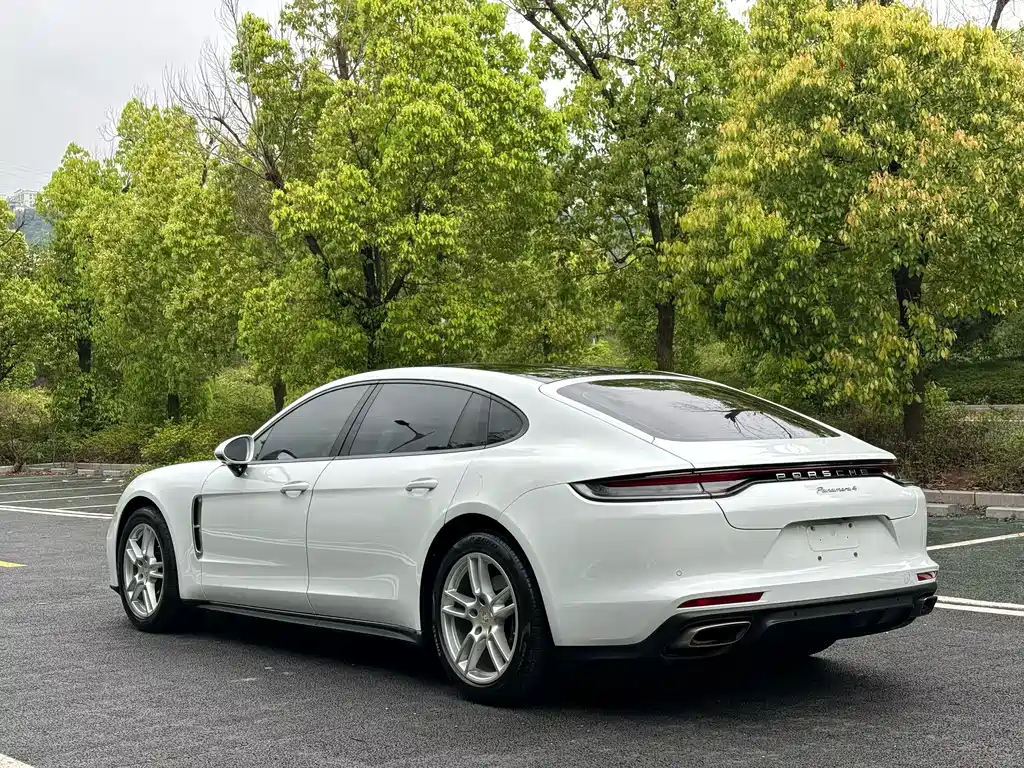 Porsche Panamera 2023 Panamera 4 Executive Long Wheelbase 2.9T