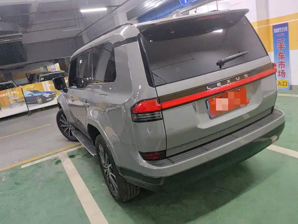 Lexus GX — миниатюра 6