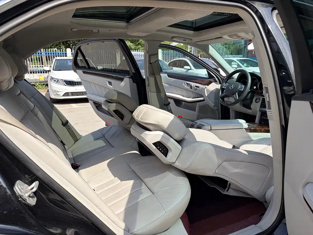 Mercedes-Benz E-Class E 2014 E 300 L