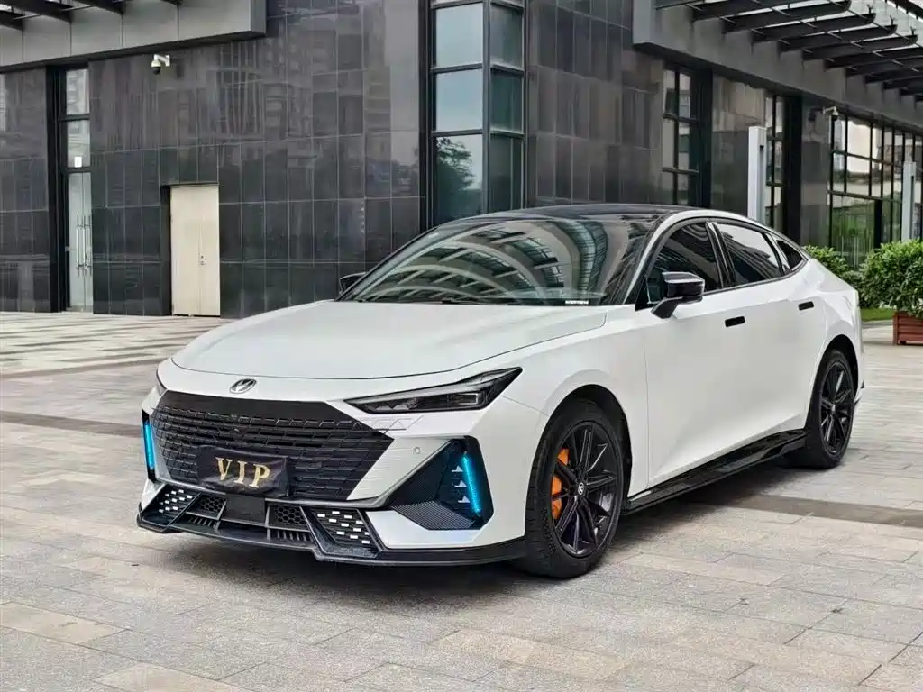Changan UNI-V 2022