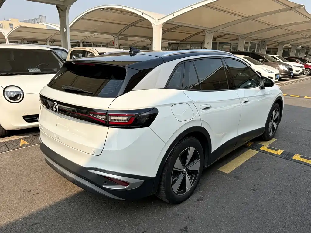 Volkswagen ID.4 X — миниатюра 15