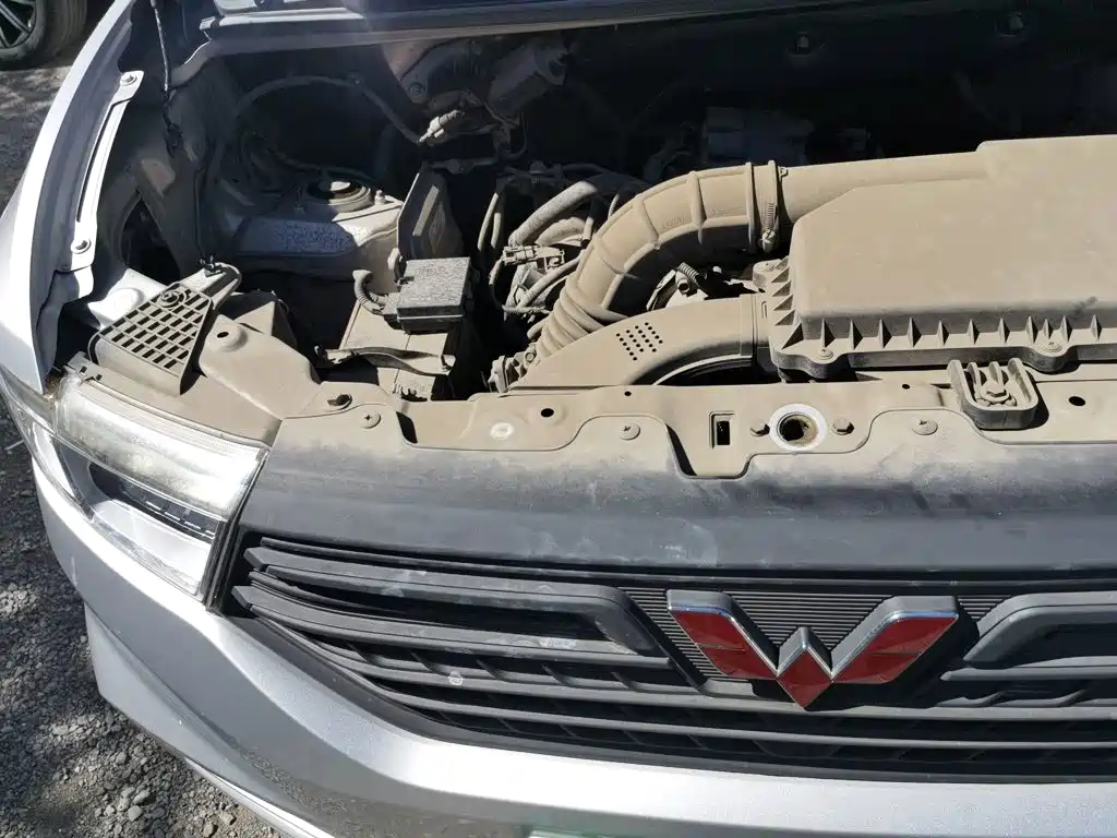 Wuling Hongguang V — миниатюра 19