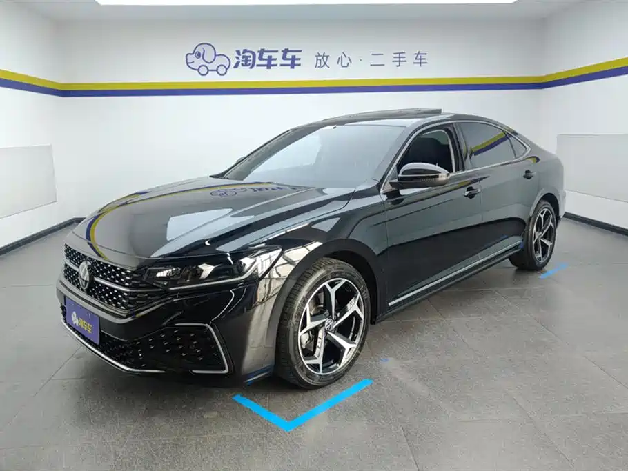 Volkswagen Passat 2024