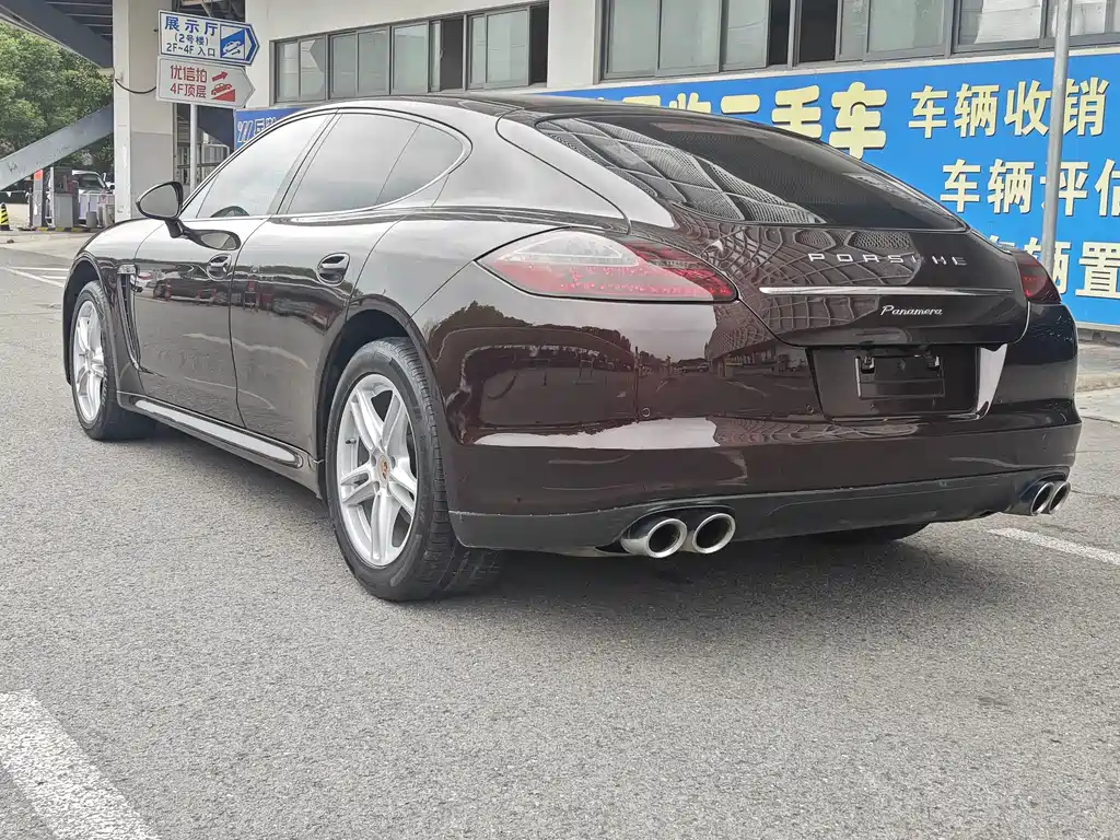 Porsche Panamera — миниатюра 6
