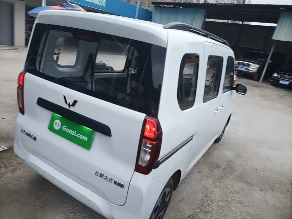 Wuling Sunshine EV 2025 305km