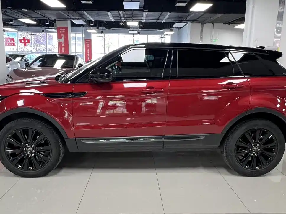 Land Rover Evoque — миниатюра 2