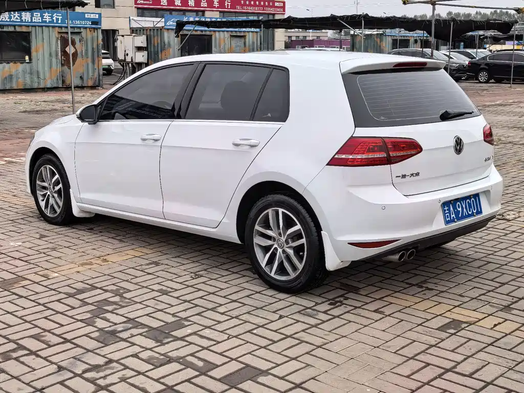 Volkswagen Golf — миниатюра 7