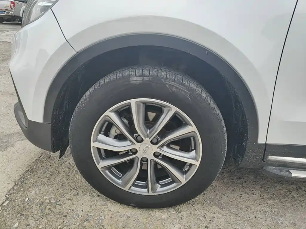 Geely Boyue — миниатюра 23