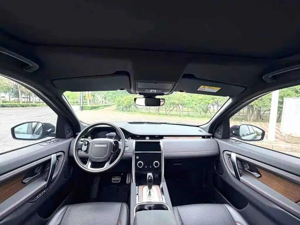 Land Rover Discovery Sport Hybrid — миниатюра 8