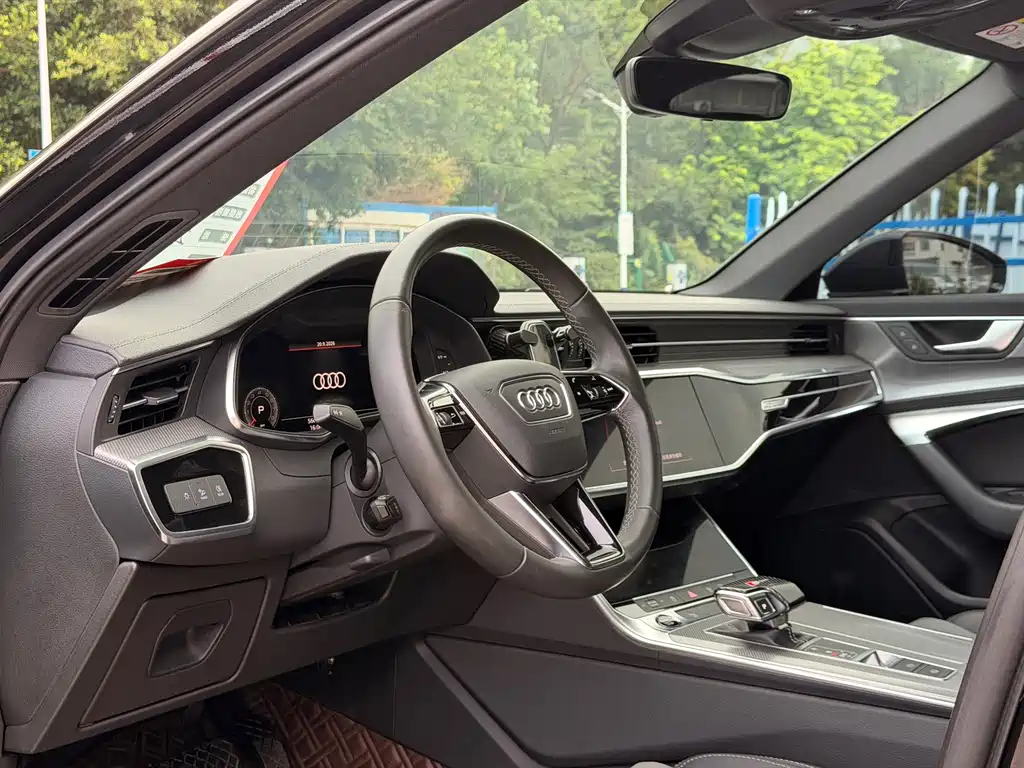 Audi A6L — миниатюра 7