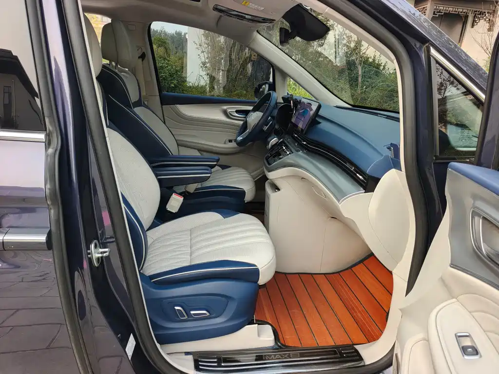 Roewe iMAX8 — миниатюра 11