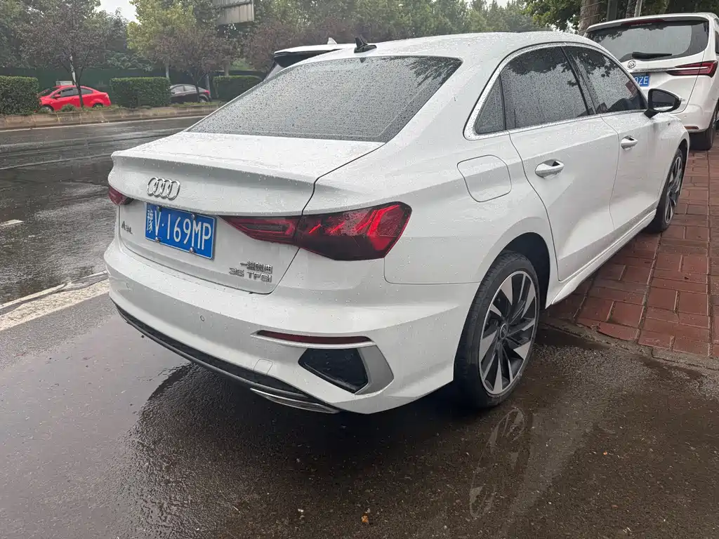 Audi A3 — миниатюра 10