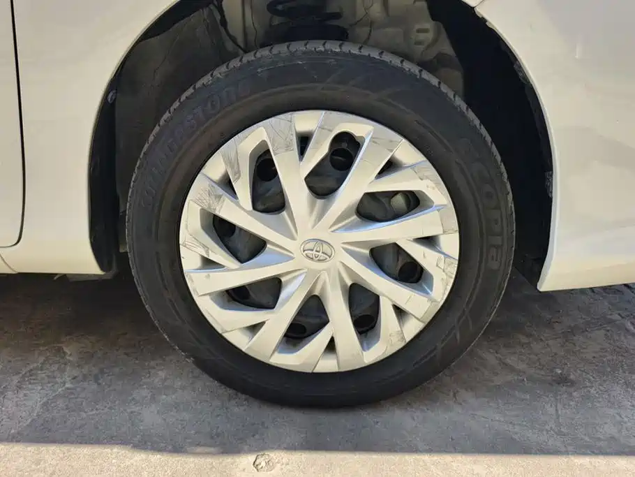 Toyota Vios FS — миниатюра 6