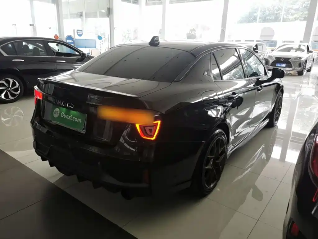 Lynk & Co 03 — миниатюра 7