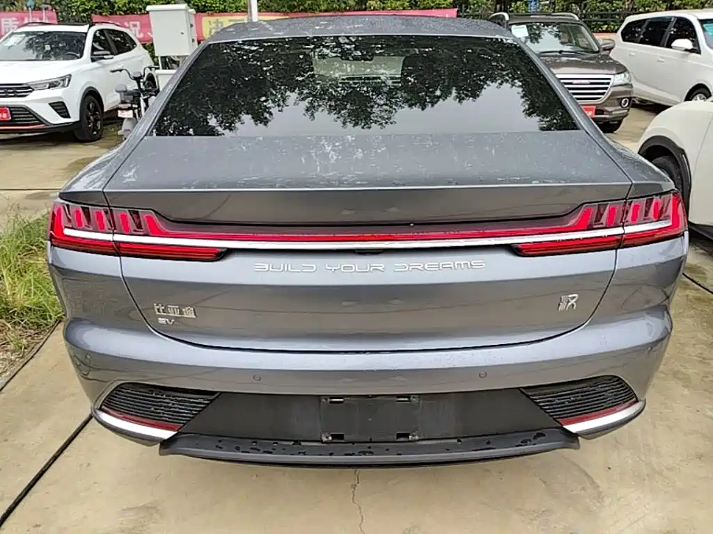 BYD Han — миниатюра 6