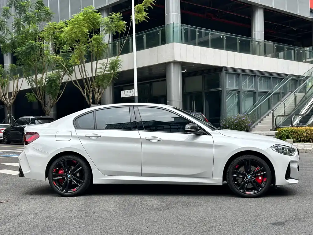 BMW 1 Series — миниатюра 7