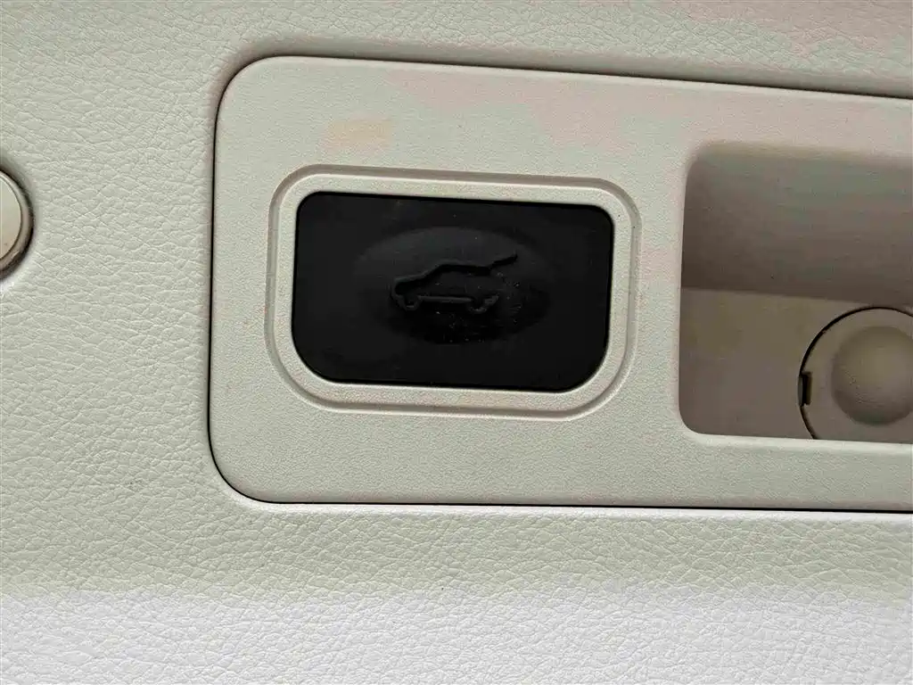 Buick GL8 — миниатюра 18