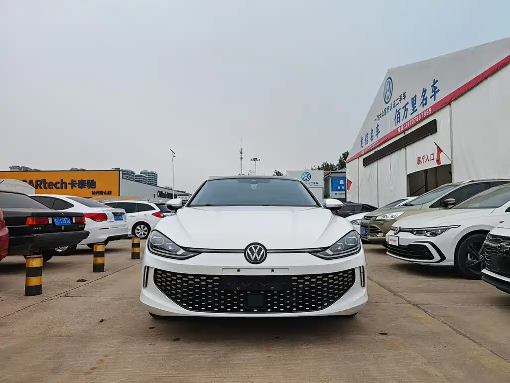 Volkswagen Lamando — миниатюра 2