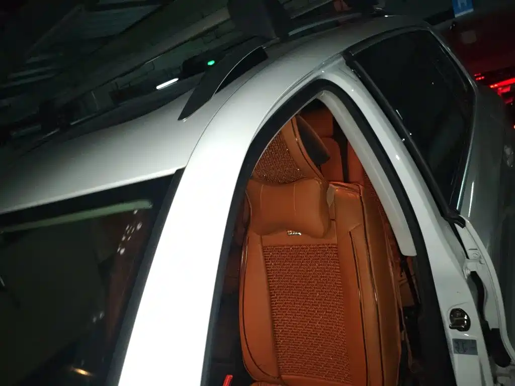 Volkswagen Tiguan — миниатюра 19