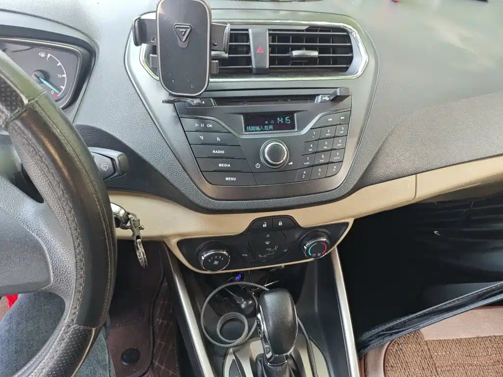 Ford Escort — миниатюра 14