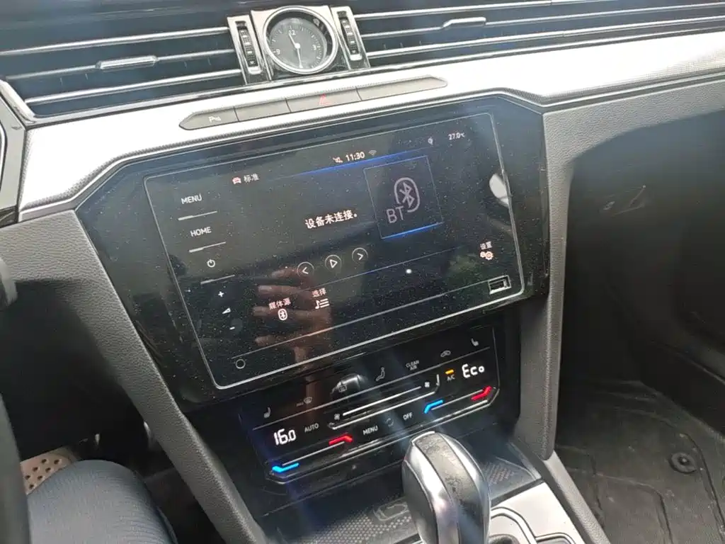 Volkswagen Magotan PHEV — миниатюра 13