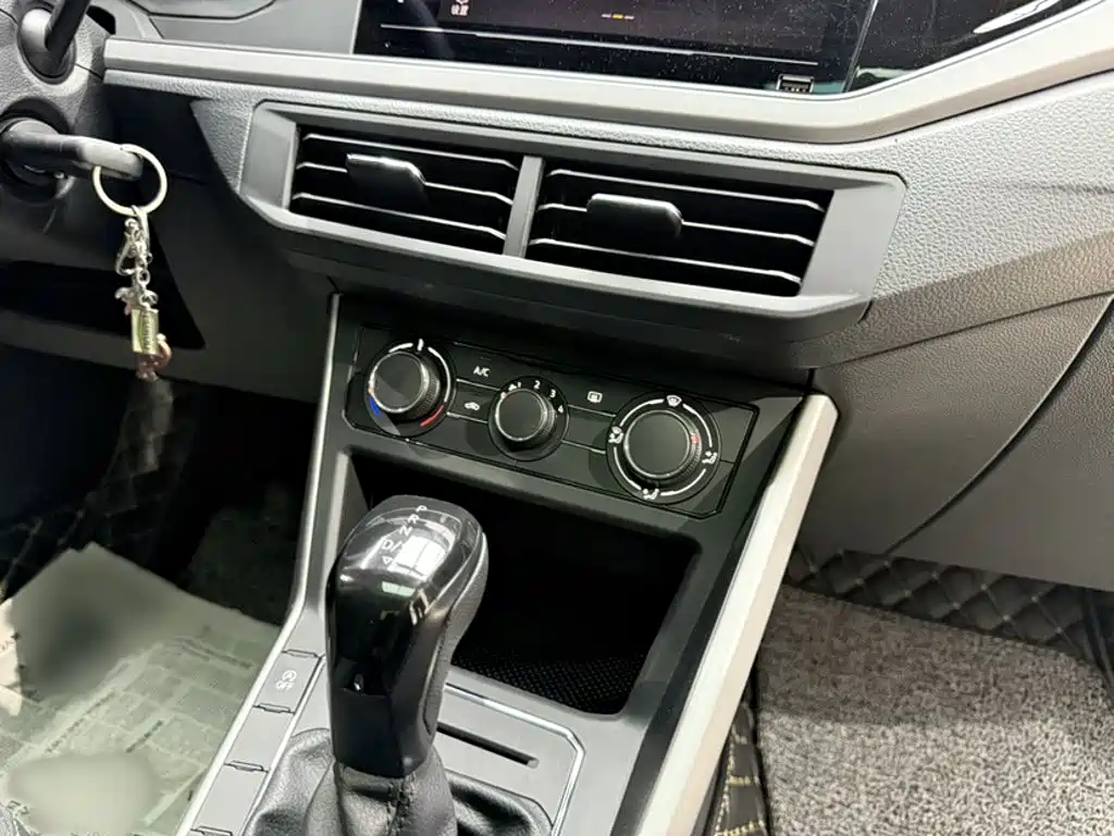 Volkswagen Polo — миниатюра 16