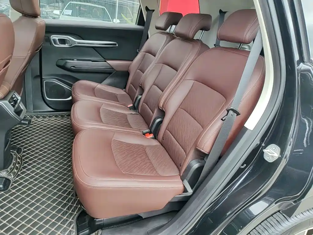 Geely Haoyue — миниатюра 17