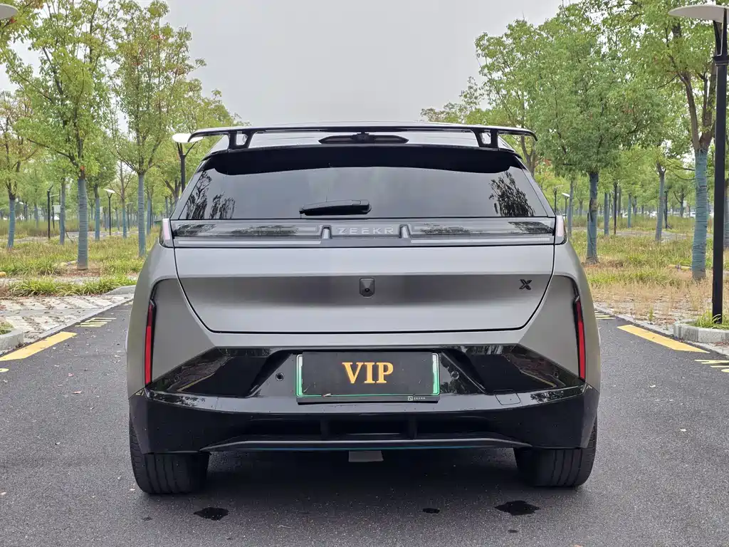 Zeekr X — миниатюра 5