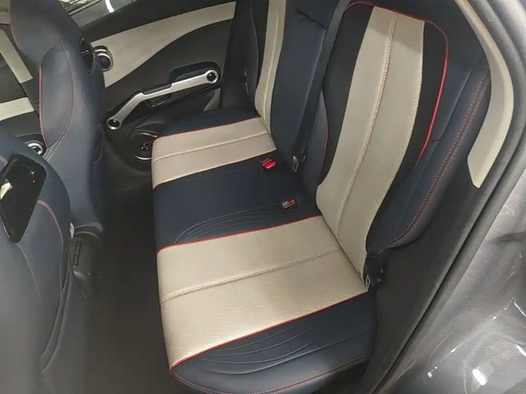 BYD Yuan Plus — миниатюра 17