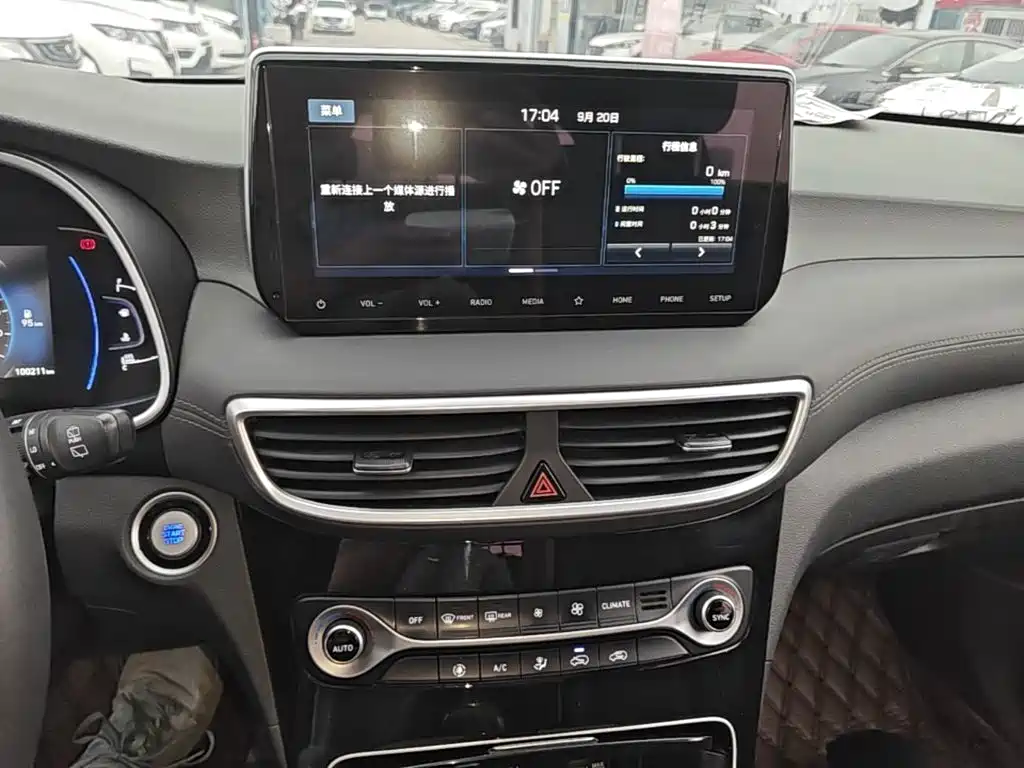 Hyundai Tucson — миниатюра 13