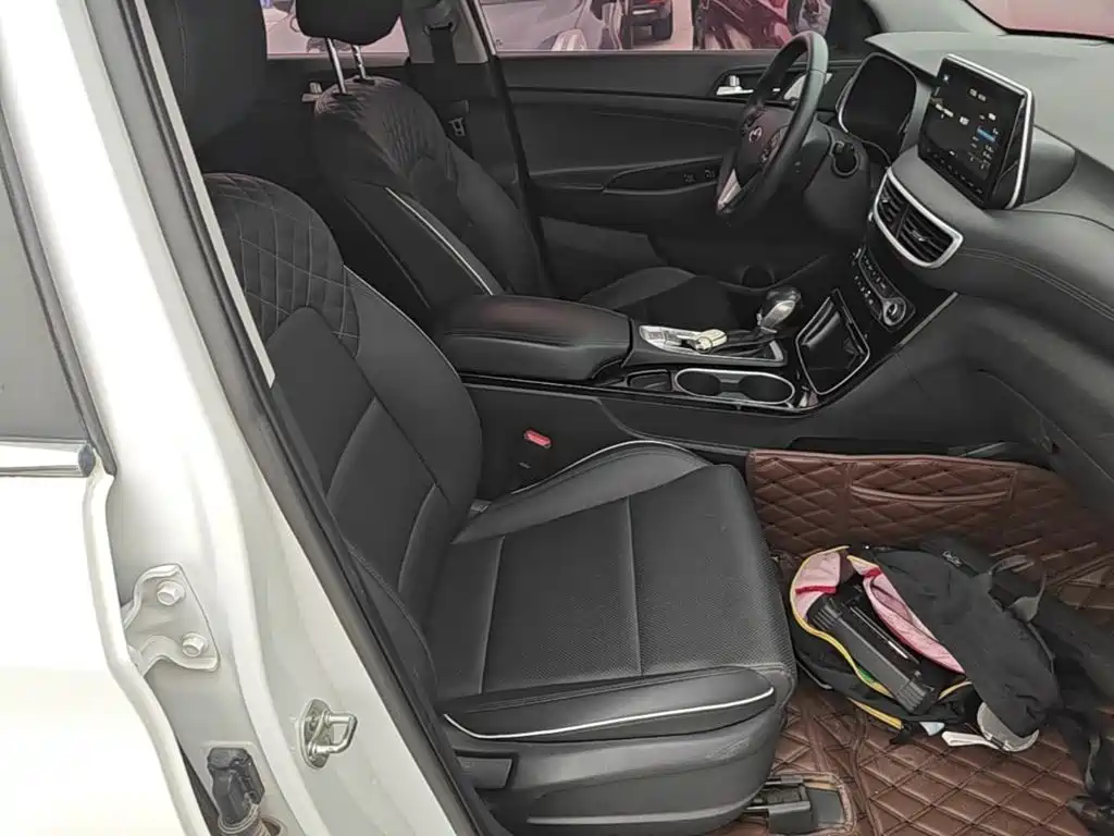 Hyundai Tucson — миниатюра 25