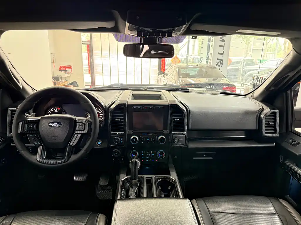 Ford F-150 Raptor — миниатюра 17