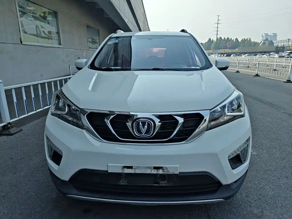 Changan CS15 — миниатюра 3