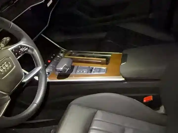 Audi A6 (Import) — миниатюра 4