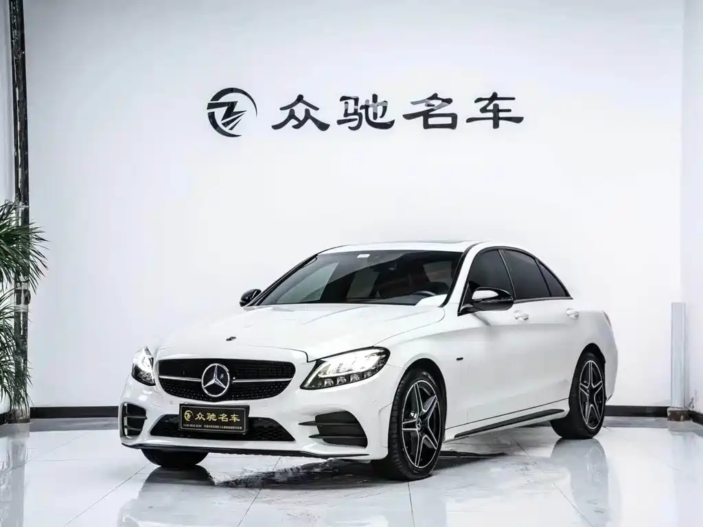 Mercedes-Benz C-Class 2021