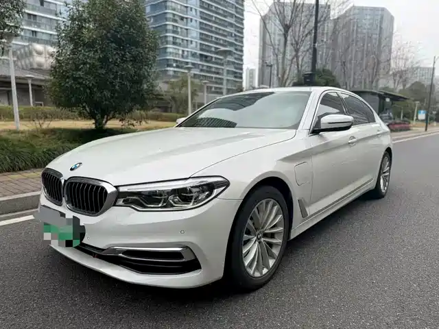 BMW 5 SERIES NEW ENERGY 2020