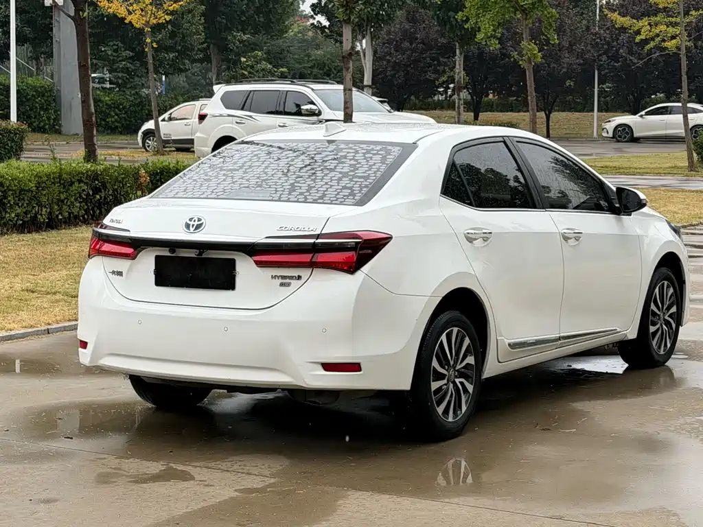 Toyota Corolla — миниатюра 16