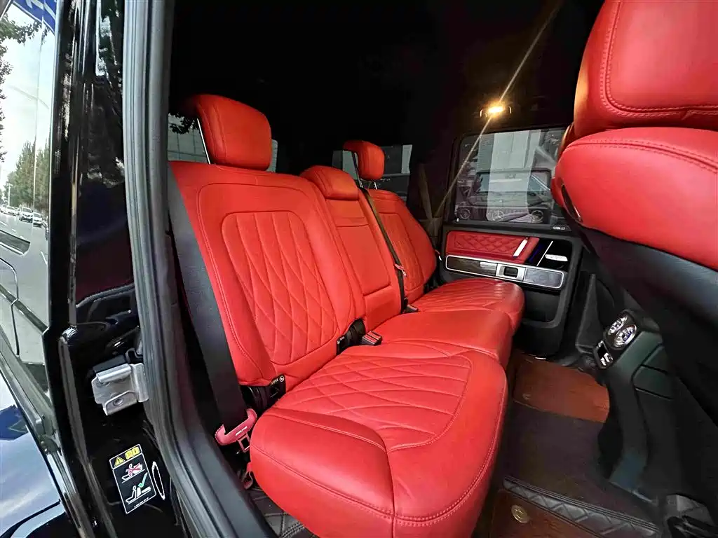 Mercedes-Benz G-Class — миниатюра 14