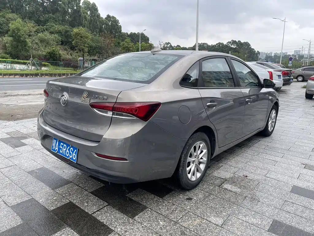 Buick Excelle — миниатюра 8