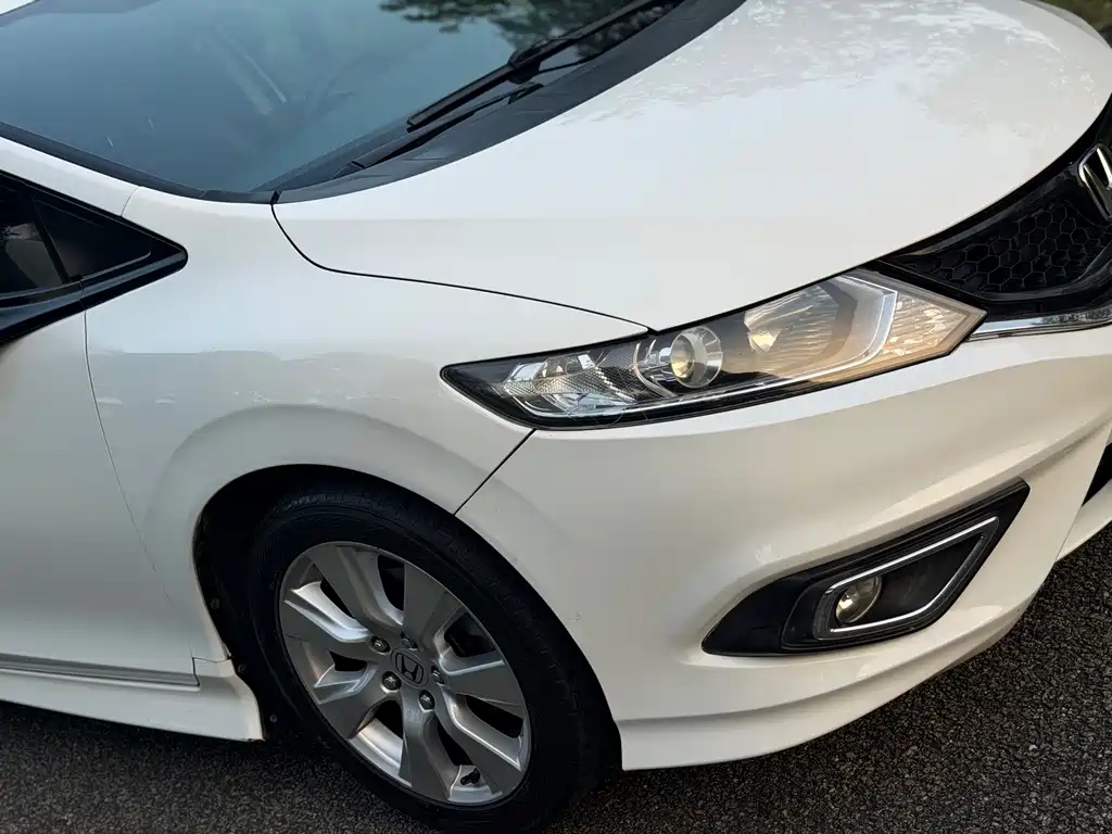 Honda Jade — миниатюра 5