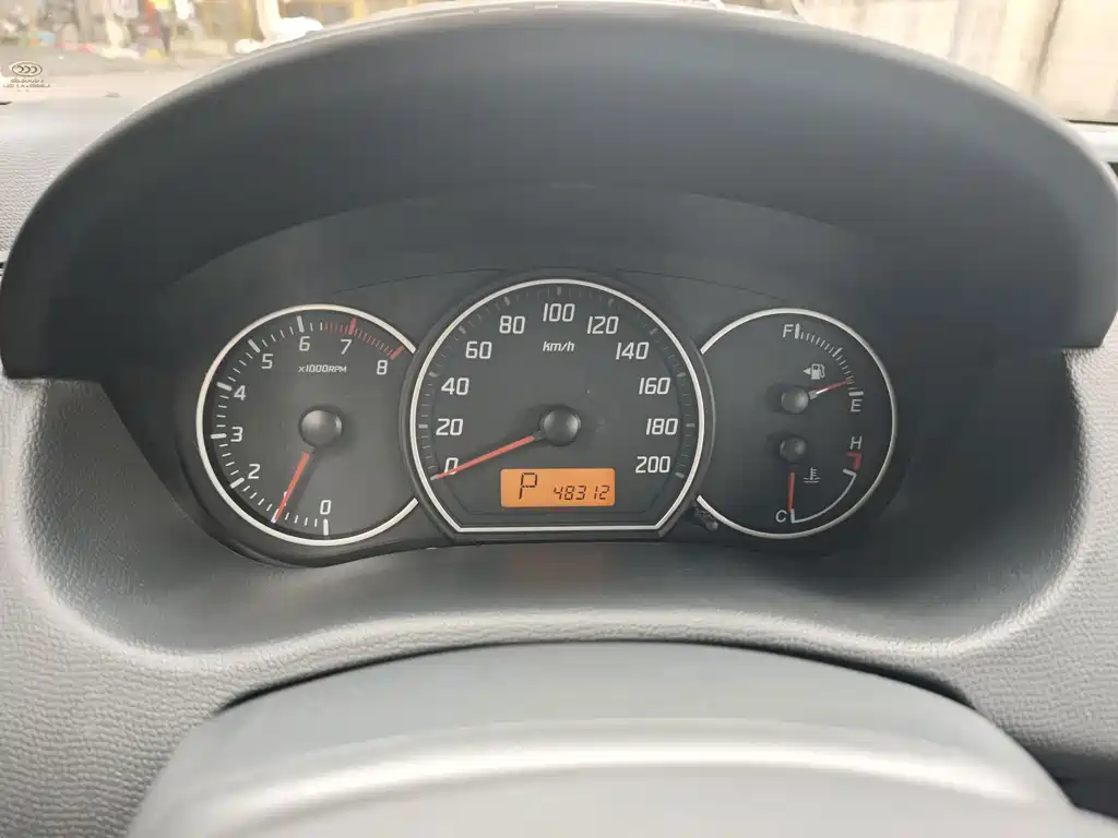 Suzuki Swift — миниатюра 11