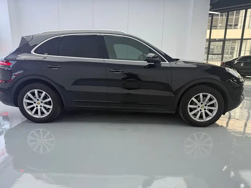 Porsche Cayenne 2019 Cayenne 3.0T