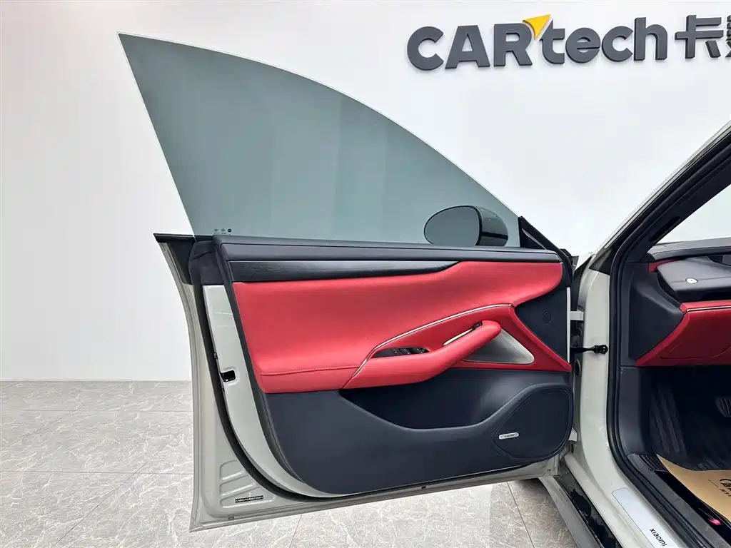 XIAOMI CAR XIAOMI SU7