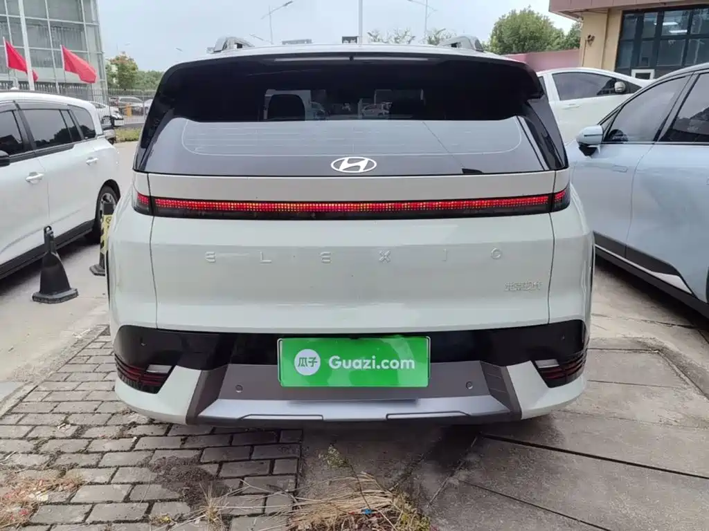 Hyundai EO — миниатюра 6
