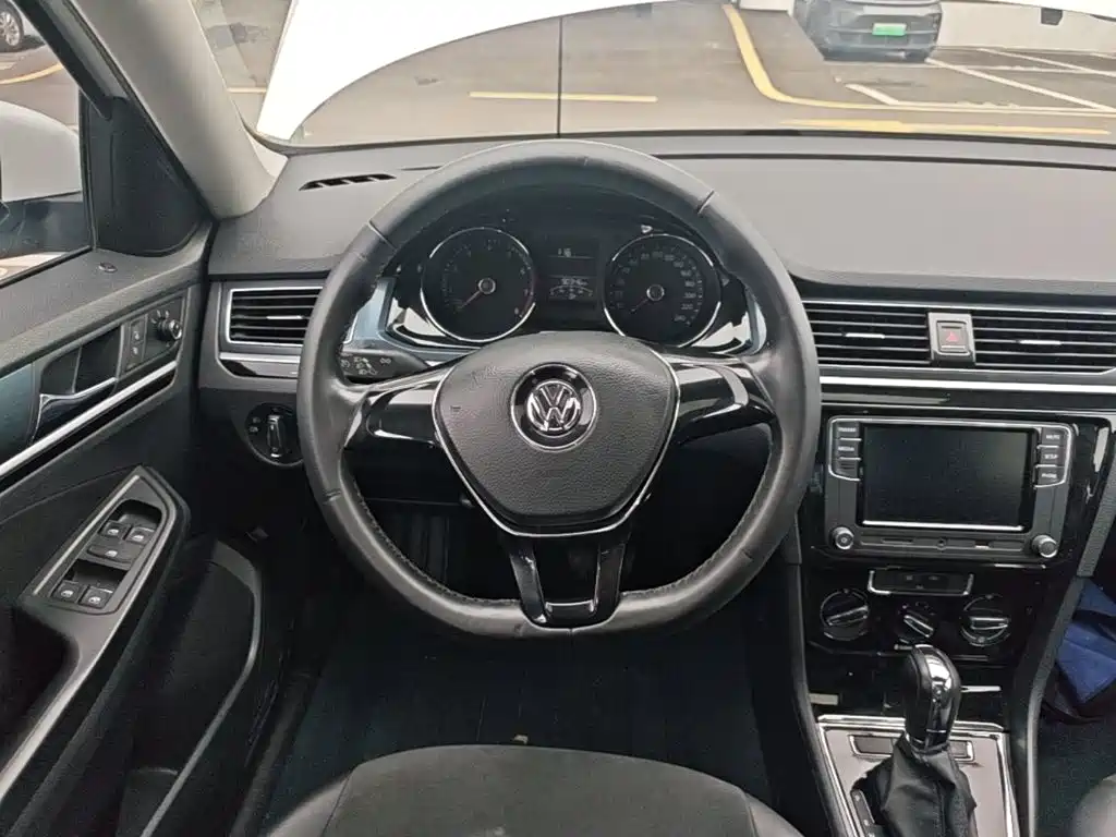 Volkswagen Bora — миниатюра 11