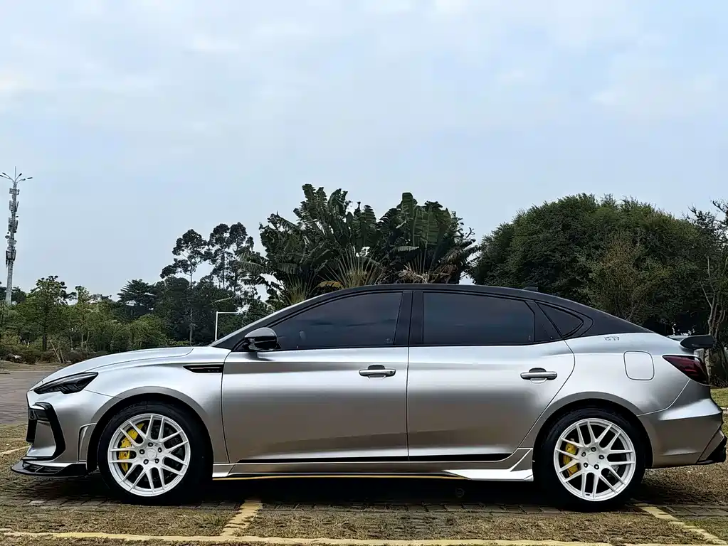 MG MG6 — миниатюра 4