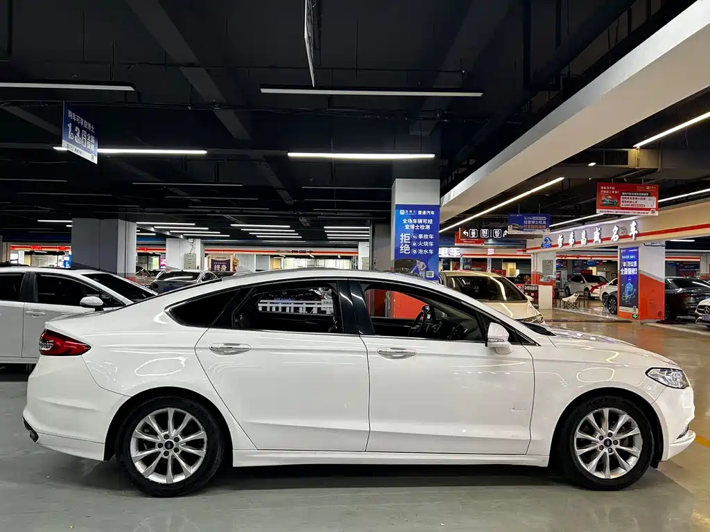 Ford Mondeo — миниатюра 4