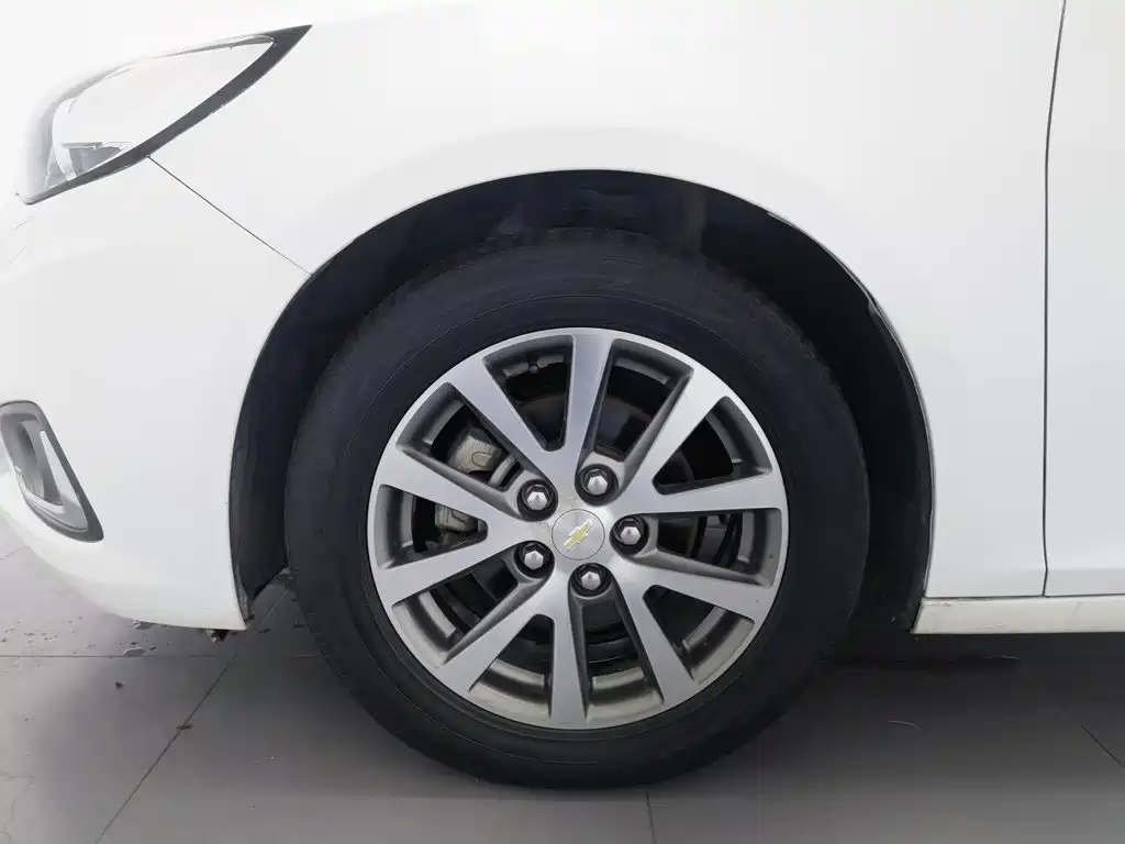 Chevrolet Malibu — миниатюра 17