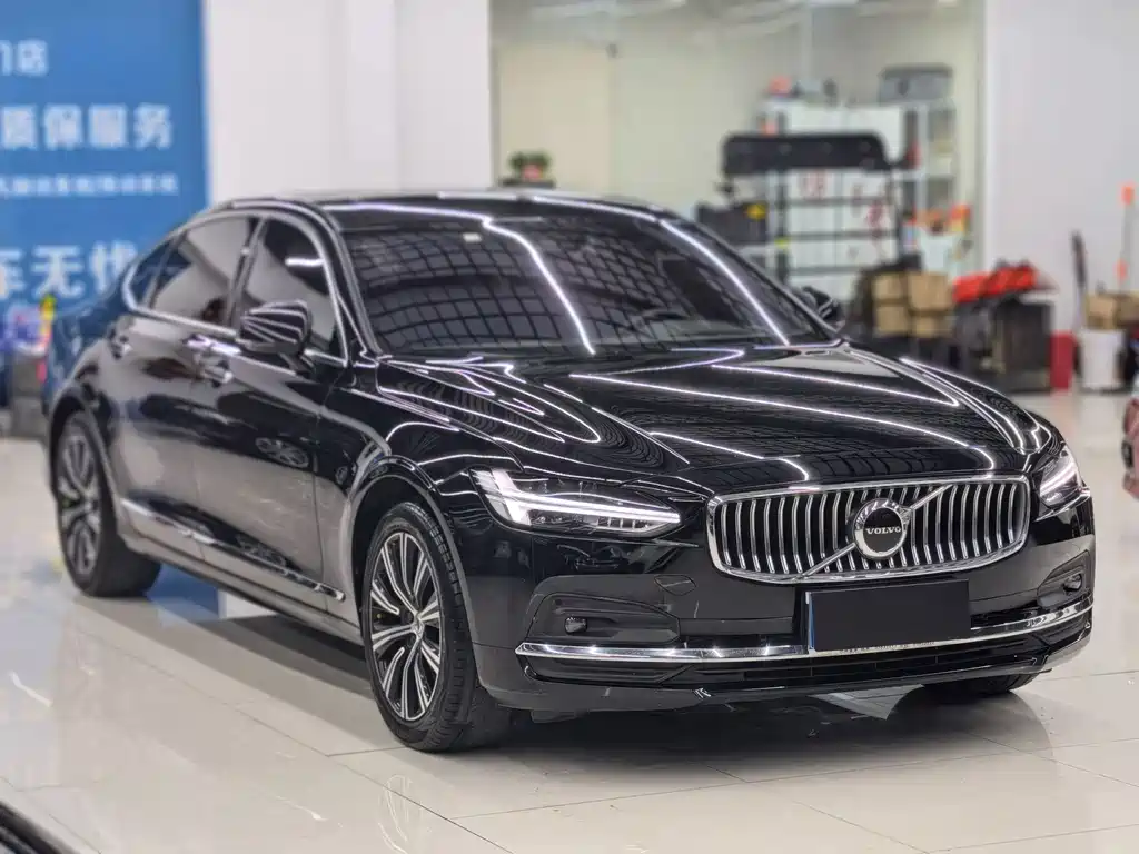 Volvo S90 — миниатюра 7